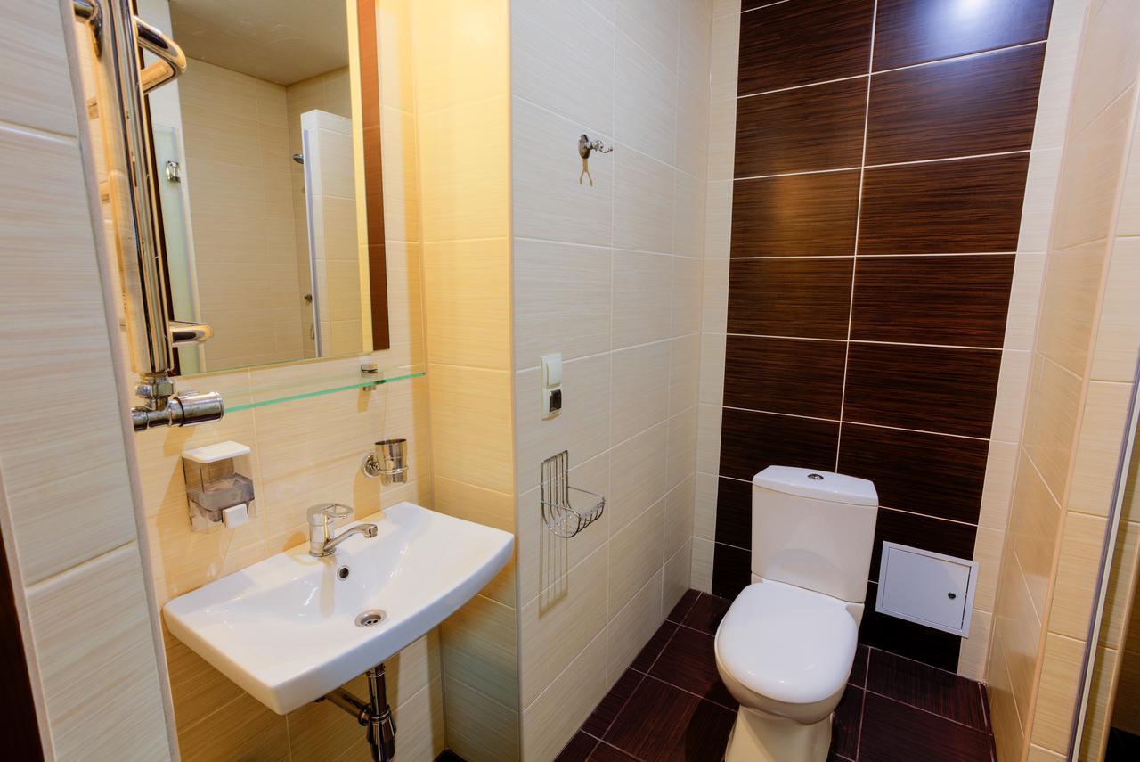 Comfort Hotel & Hostel Zaporizhia Exterior photo
